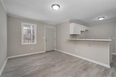 916 East Raleigh Boulevard - Photo 3 of 10