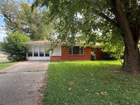 4101 Glen St - Photo 1 of 1