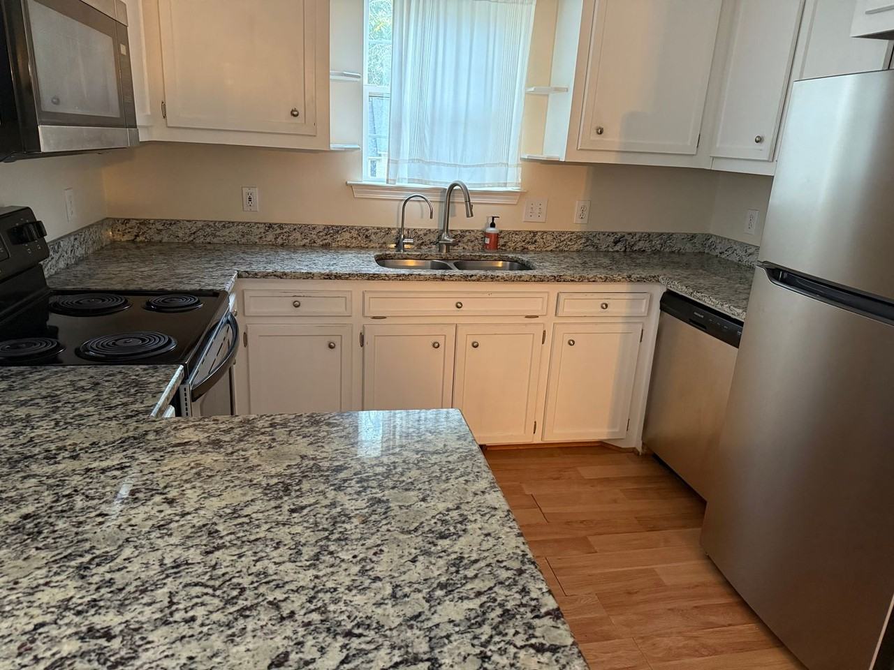 130 Caddis Creek Rd - Photo 2 of 38