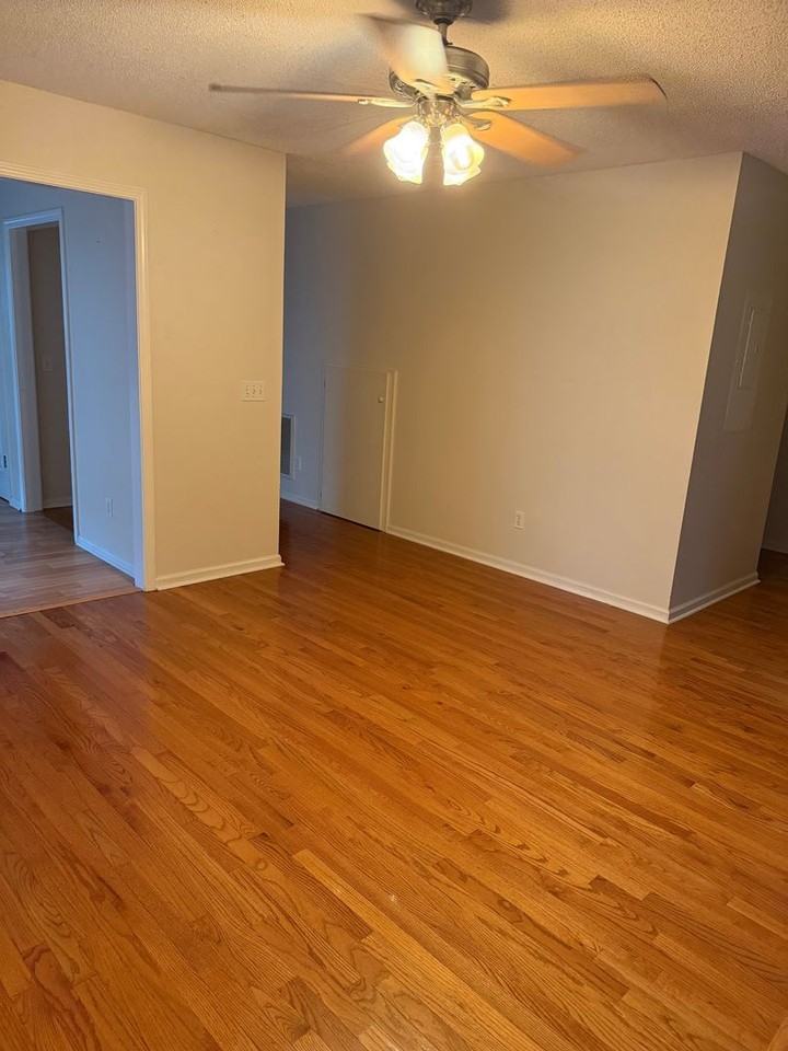 130 Caddis Creek Rd - Photo 6 of 38