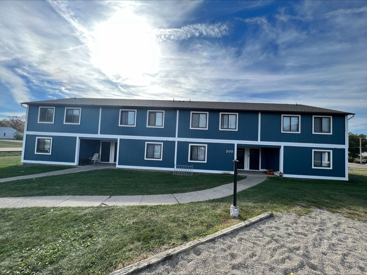 Find Your Next Home At One Oak Place - Photo 3 of 18