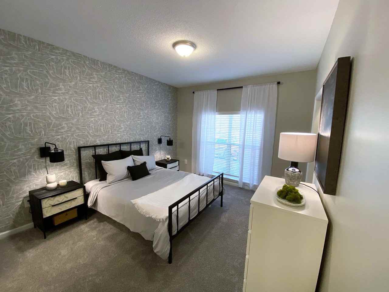 12th & James Luxury Apartments - Photo 2 of 17