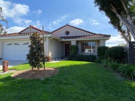 2265 Lagoon View Dr - Photo 1 of 1