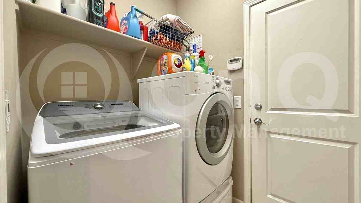 25822 North 122nd Lane - Photo 4 of 10