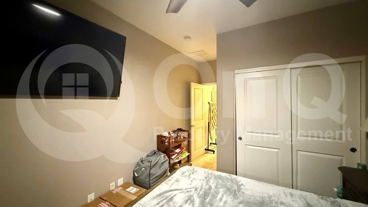 25822 North 122nd Lane - Photo 6 of 10