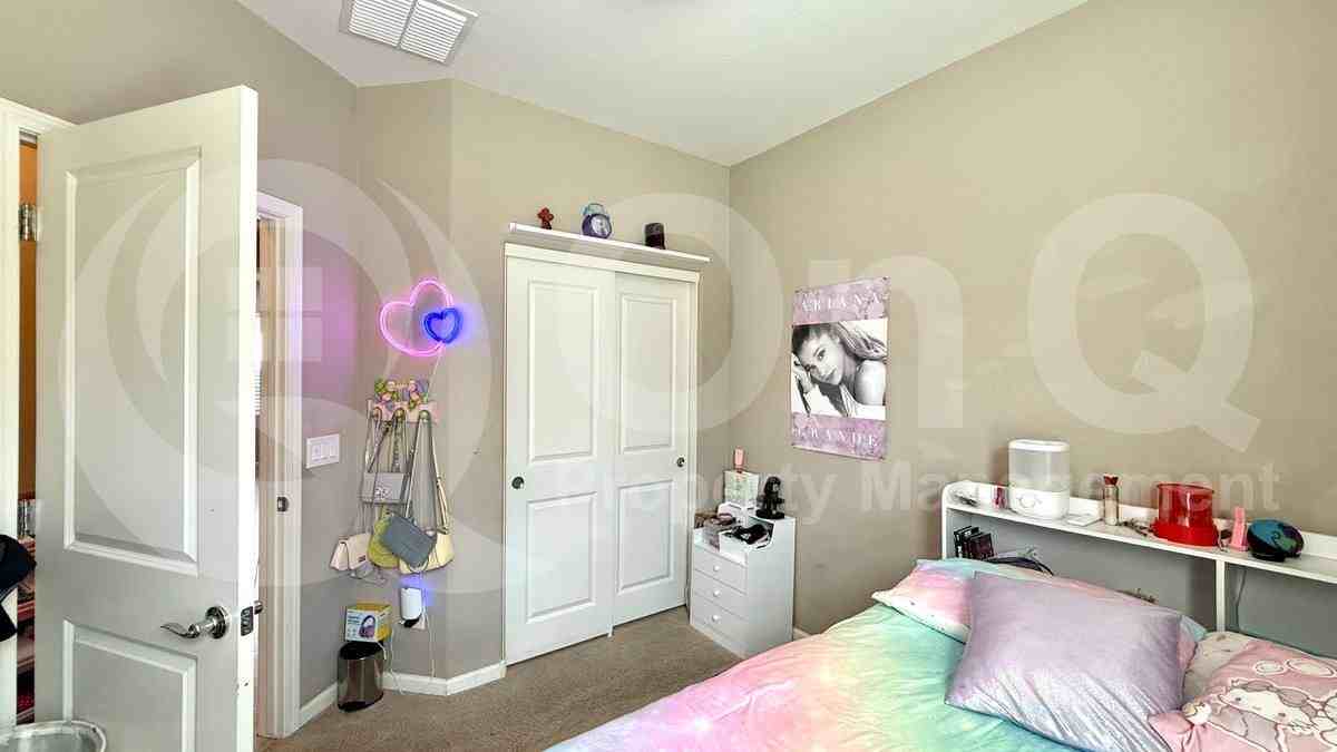 25822 North 122nd Lane - Photo 7 of 10