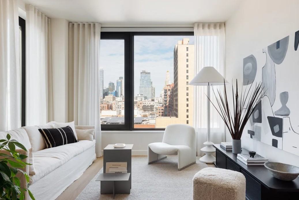 653 Raul Vasquez Jr. Pl. #PH1M - Photo 2 of 14