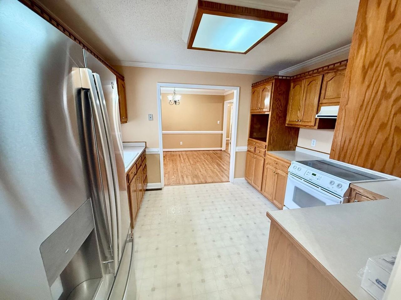 201 Sullivan Court - Photo 6 of 25