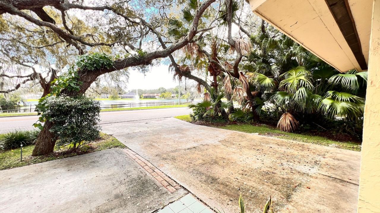 239 Canterclub Trl - Photo 3 of 50