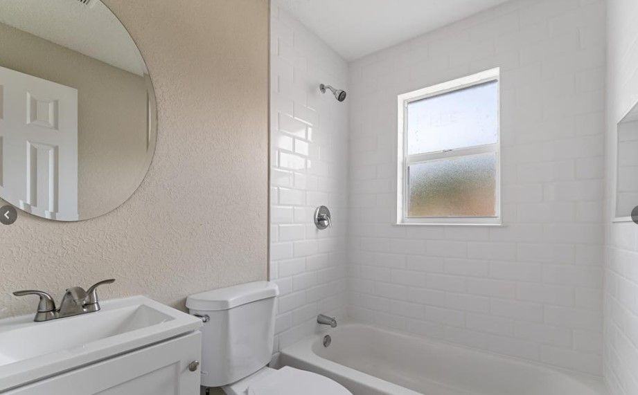 2202 Avenue N - Photo 2 of 3