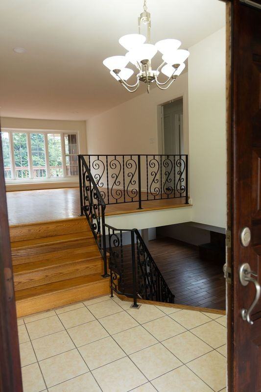 1212 Forestwood Dr - Photo 3 of 41