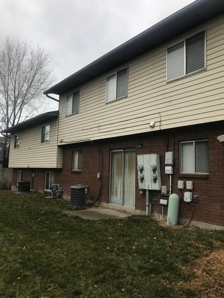 952 S Freedom Blvd #24 - Photo 3 of 15