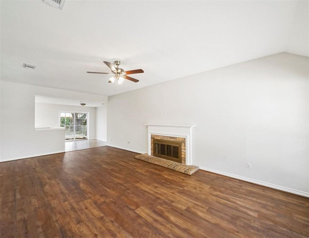 22730 Brafferton Lane - Photo 2 of 9