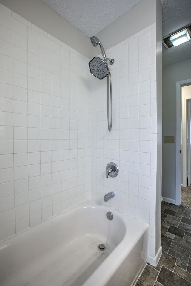 217 Glendale Cir - Photo 3 of 38