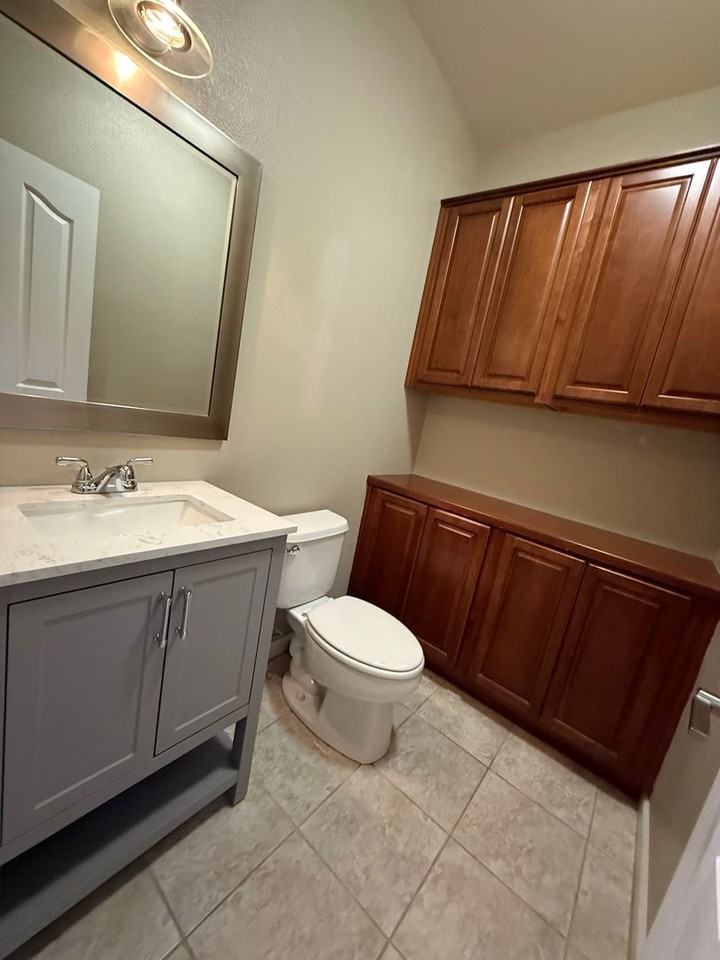 505 Dante Cir - Photo 2 of 8