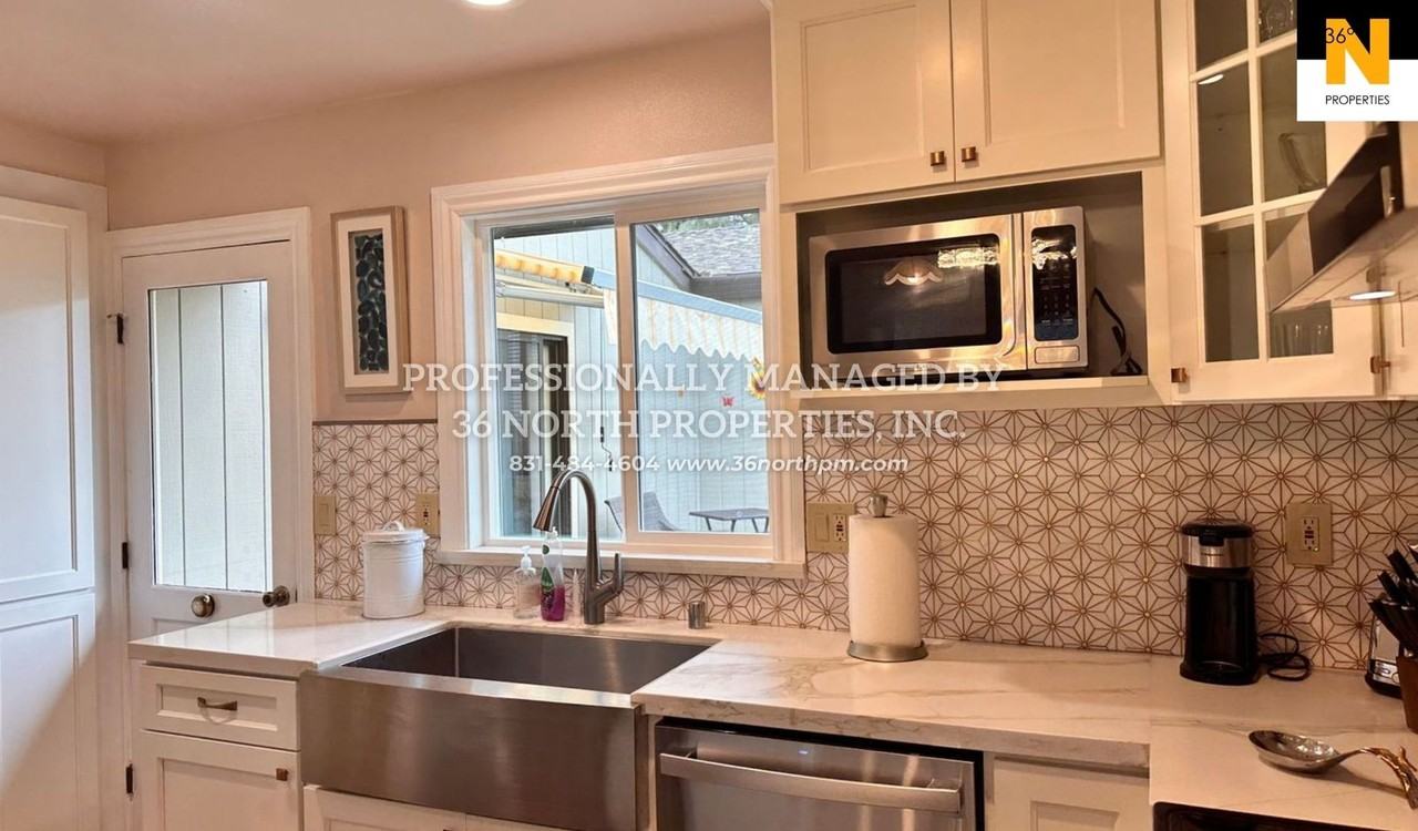 1101 Heather Ln - Photo 6 of 18