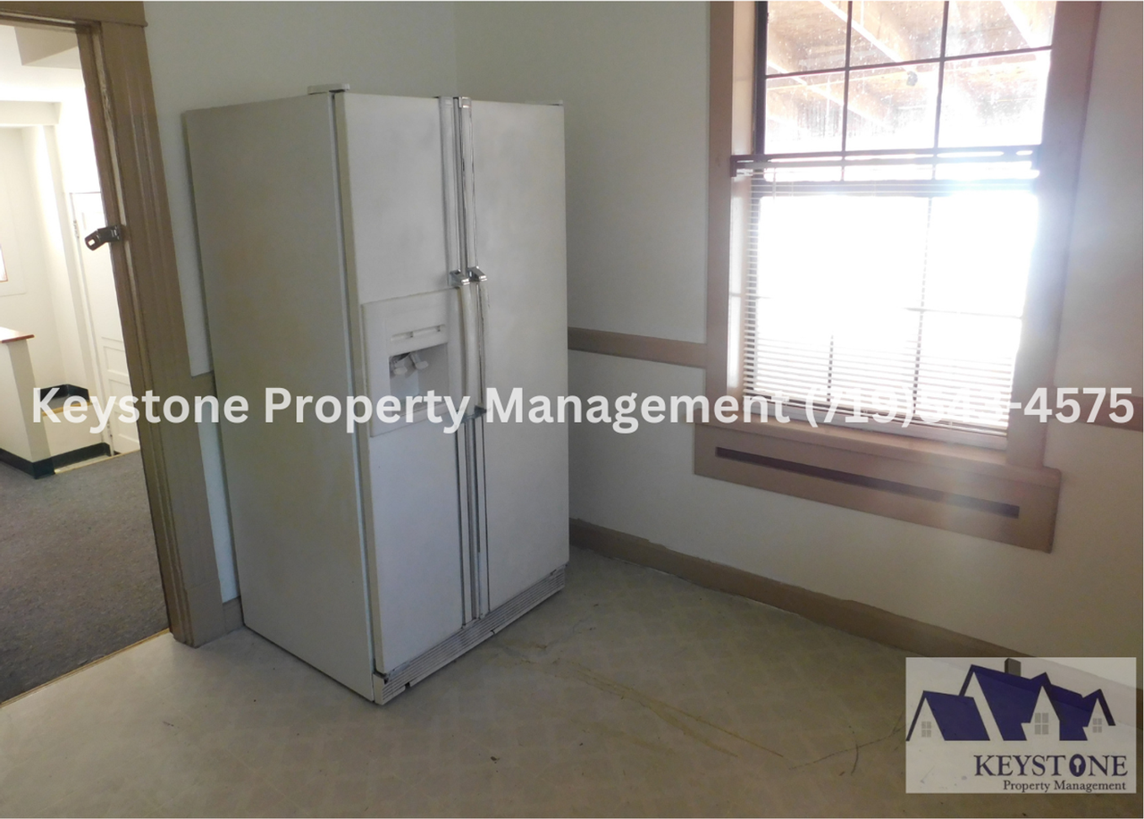 2324 Cedar St - Photo 6 of 20