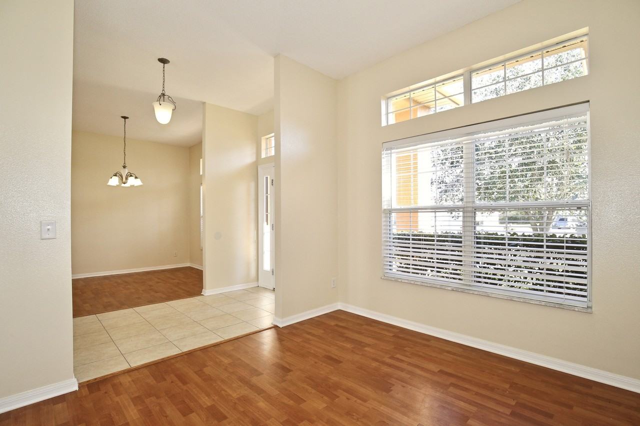 1804 Peace Pl - Photo 2 of 15