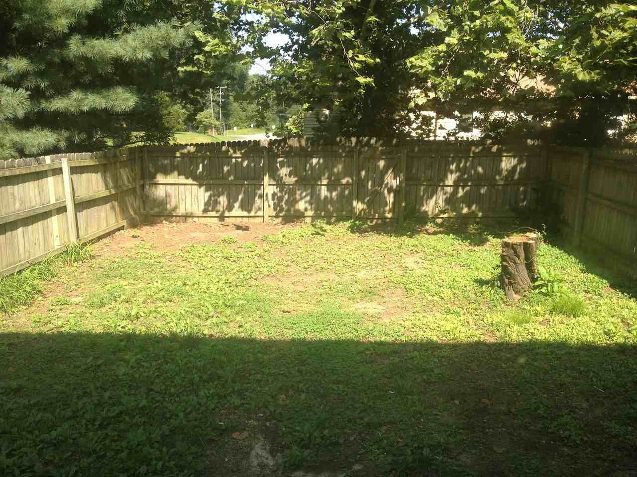 3914 Bridget Ct - Photo 2 of 6