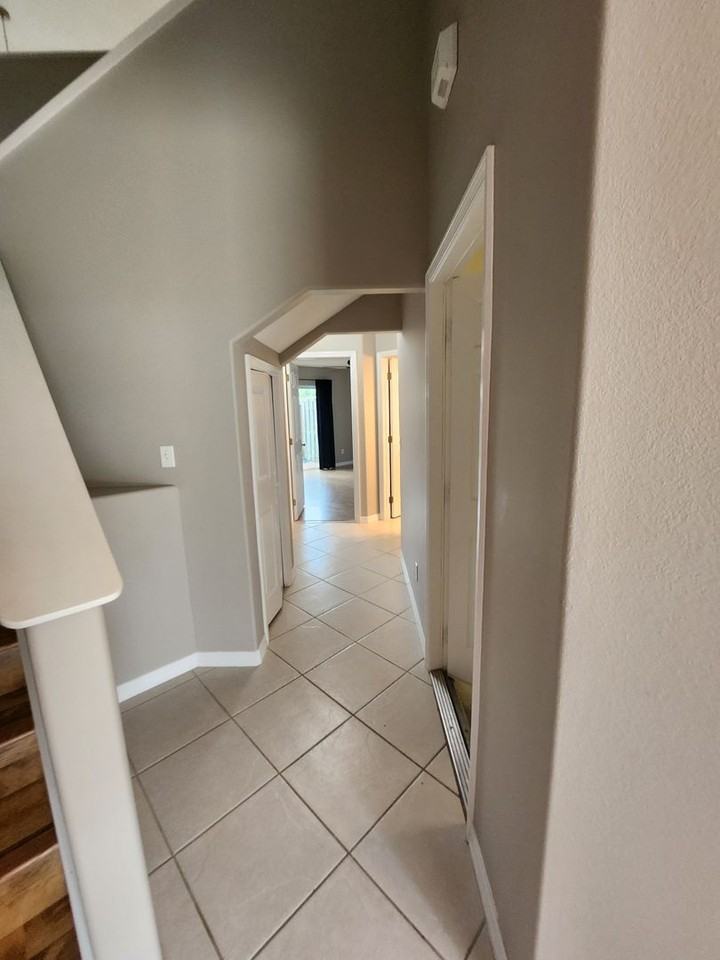 1953 Cato Court - Photo 7 of 21