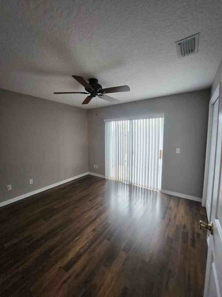 1953 Cato Ct - Photo 7 of 20