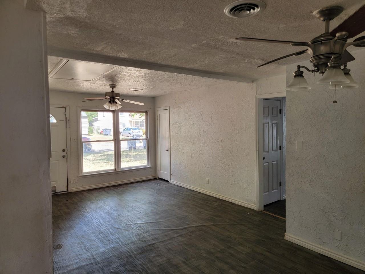 1816 Nw Pollard Ave - Photo 3 of 13