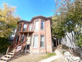 featured image of 318 Miller St