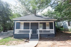 featured image of 1002 W Broad St