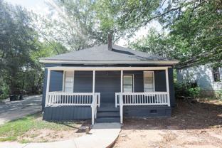 1002 W Broad St - Photo 1 of 1
