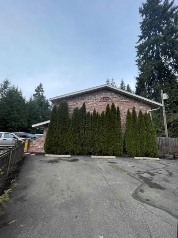 5701 200th St Sw #10 - Photo 2 of 23