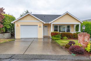 659 Nw 12th Loop - Photo 1 of 1