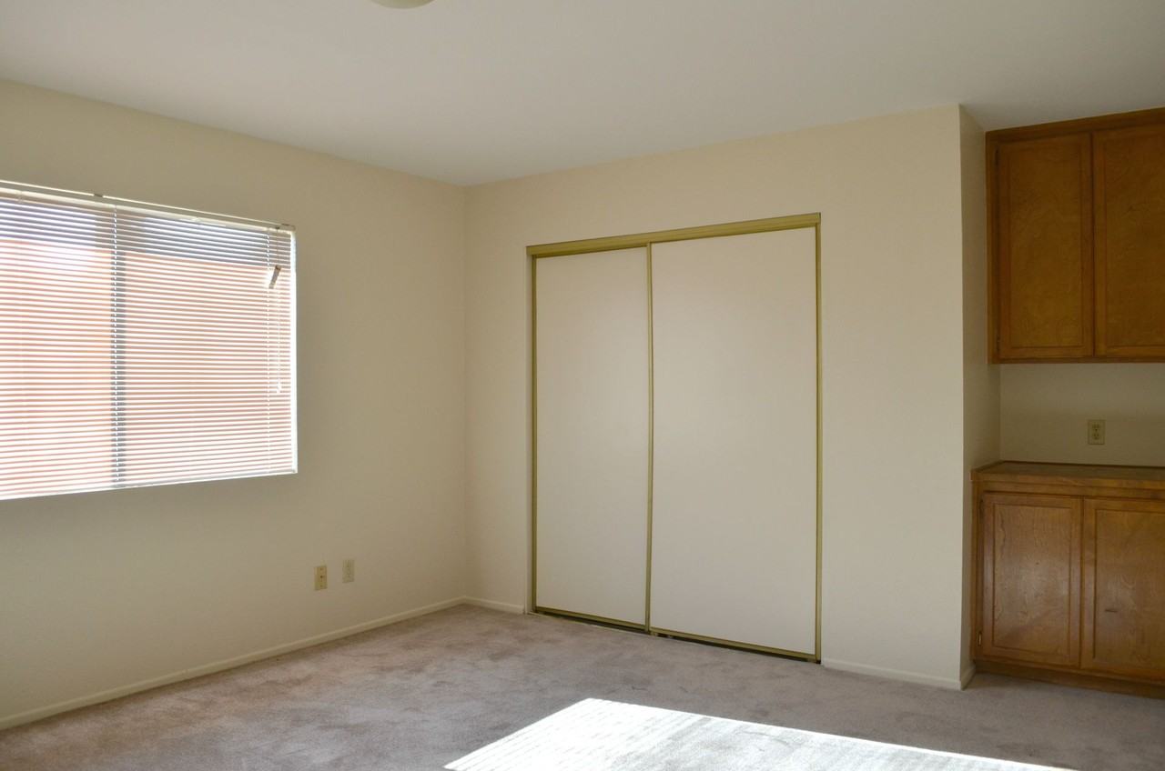 Desert Meadows - Photo 6 of 12