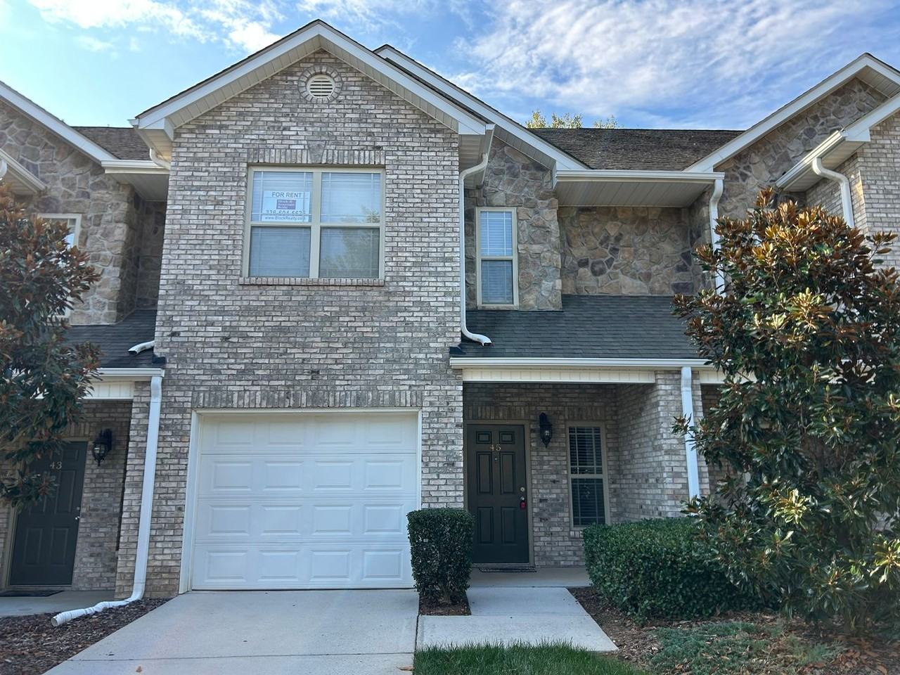 45 Four Farms Cir - Photo 2 of 18