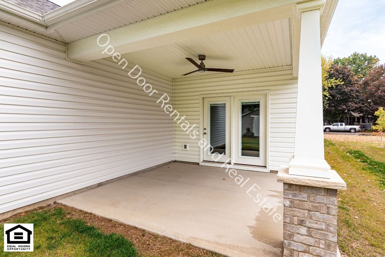 307 E Toledo St - Photo 4 of 41