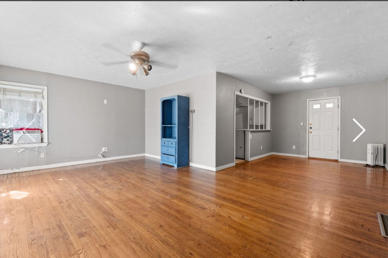 3520 26th St - Photo 2 of 10