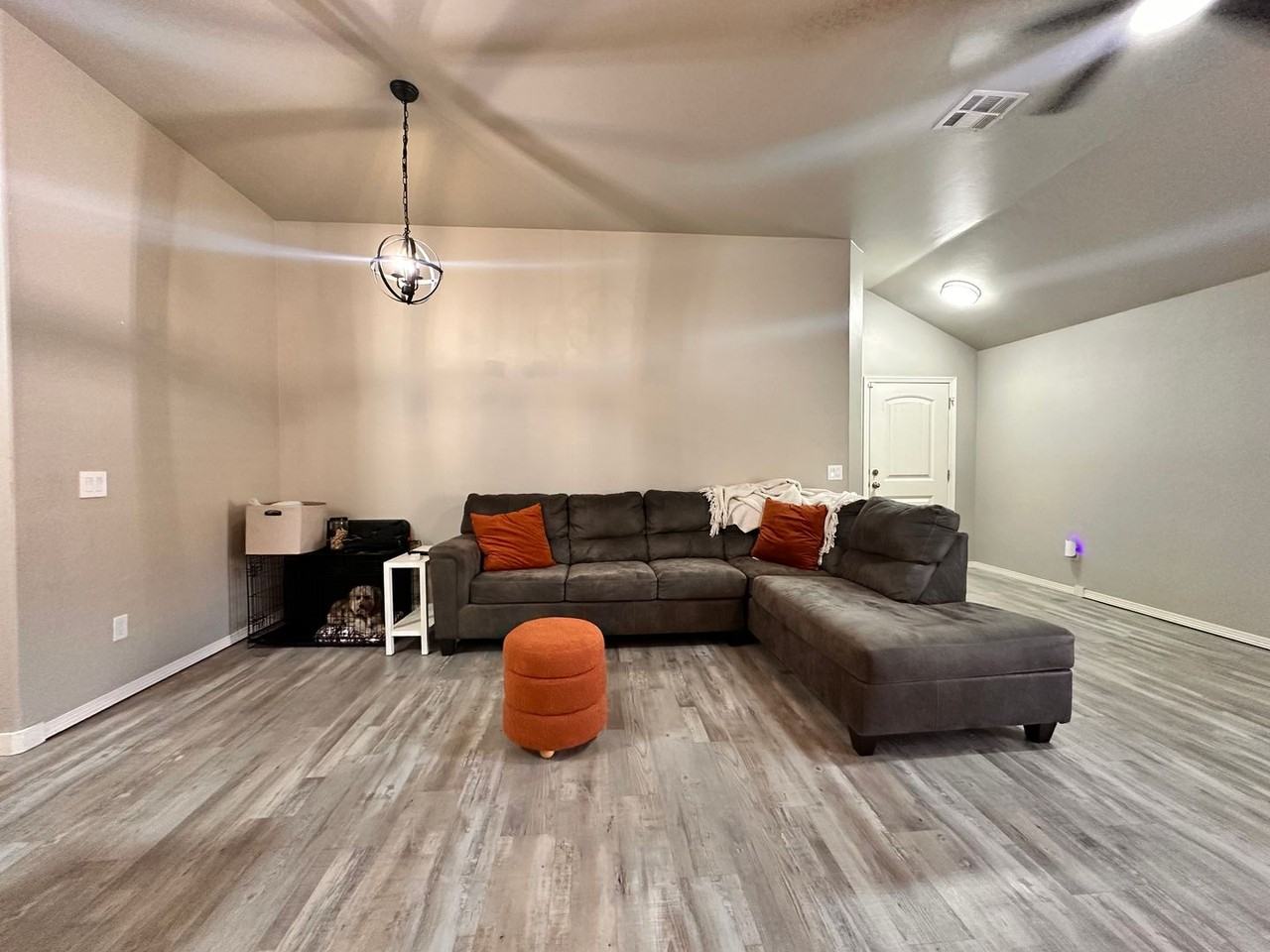 4122 Bonaparte Boulevard - Photo 4 of 28