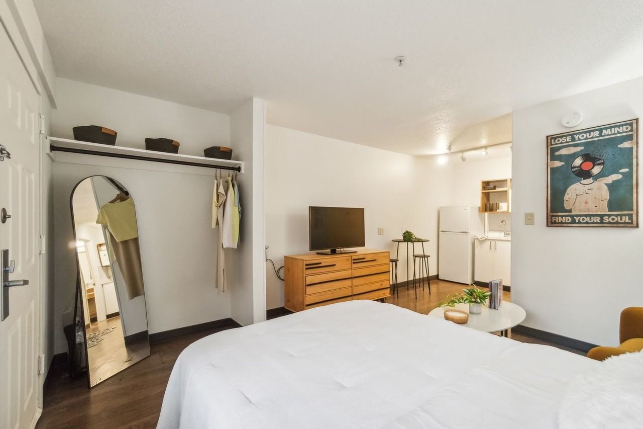 Vivo Living Arbor View - Photo 7 of 32