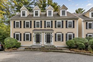 featured image of 15 Nicholas Drive #15