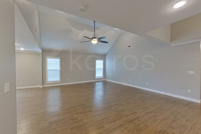 107 Kamarie Ln - Photo 2 of 20