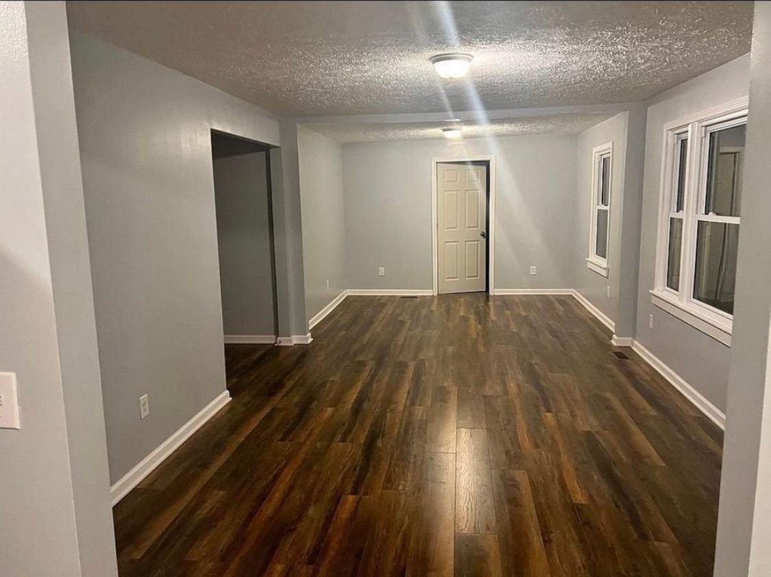 237 Milan Hwy - Photo 3 of 11