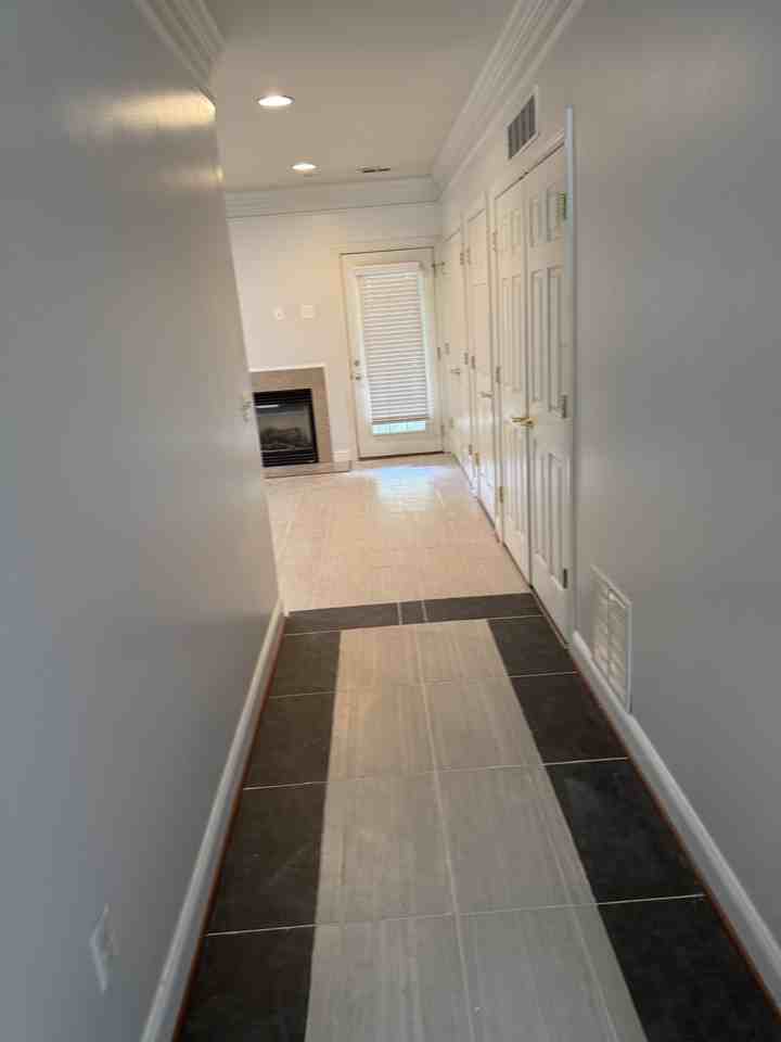 203 Cross Keys Pl - Photo 3 of 7