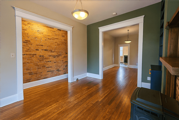 537 W 3rd Ave #1 - Photo 3 of 20
