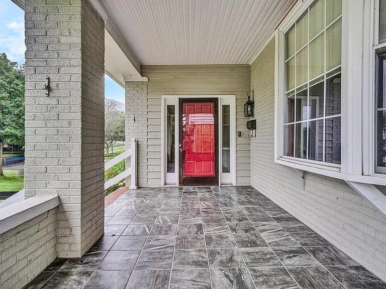 2509 Rosalind Ave Sw #NA - Photo 3 of 34