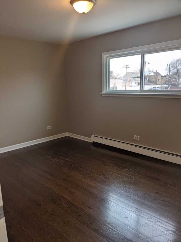 1014 S 15th Ave #1stFL - Photo 2 of 6