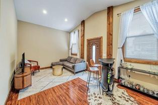 1232 Russell St - Photo 1 of 1