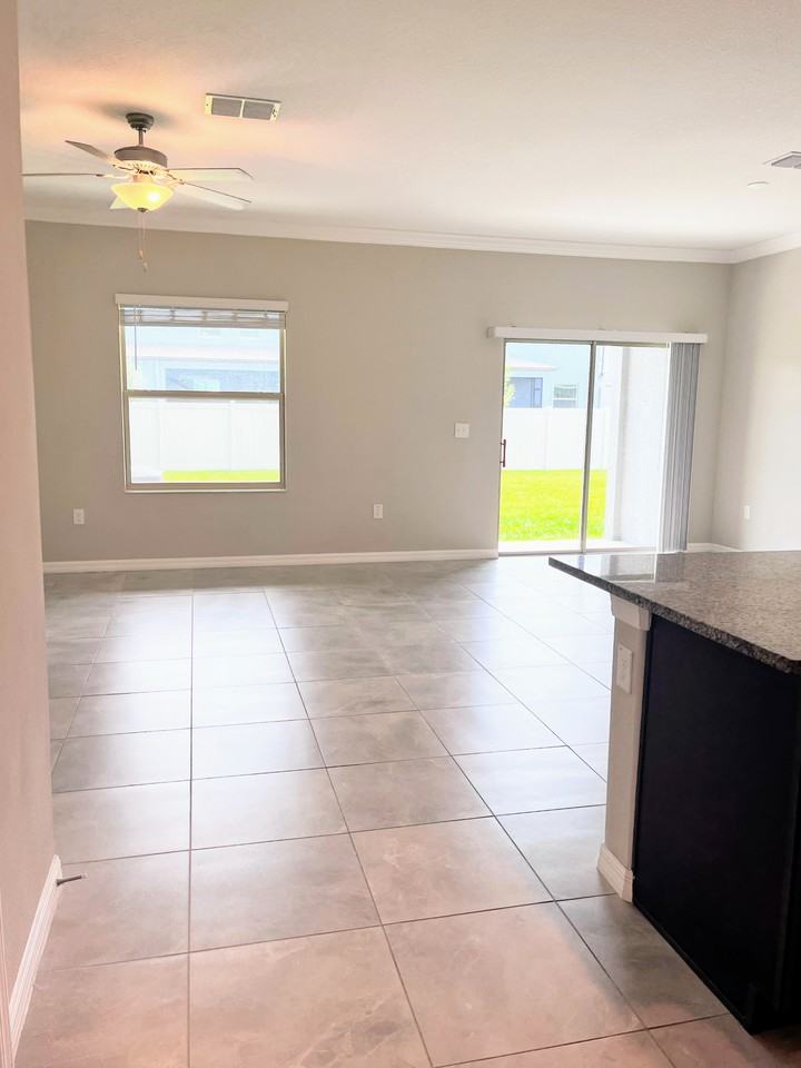 21852 Adriatic Ln #NA - Photo 4 of 23