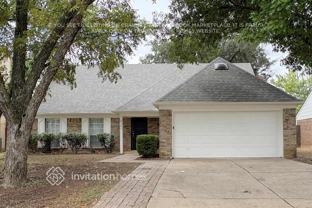 4147 Hathaway Dr - Photo 1 of 1