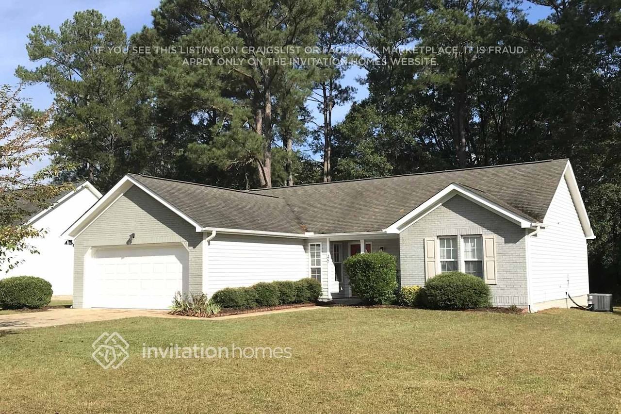 45 Dawn Ave - Photo 2 of 23