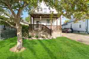 featured image of 288 Queen St