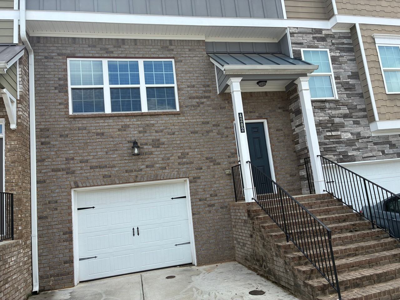 4202 Chatham Ridge Dr - Photo 5 of 25